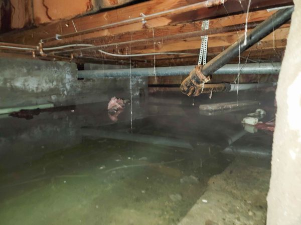Crawl Space Drying in Moreno Valley
